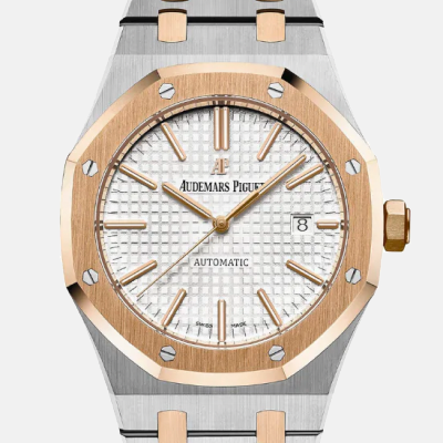 Audemars Piguet Royal Oak 15400SR.OO.1220SR.01 Watch